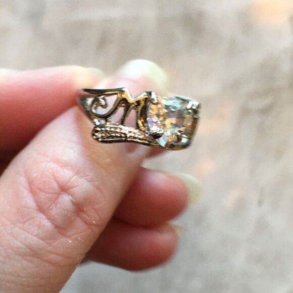 MOM SILVER Ring!  - Picture 9 of 10